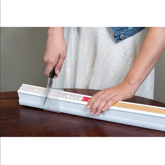 Redi Shade Trim-At-Home Cordless Fabric Shade (Fits Windows 19"-30") - Picture 3 of 5